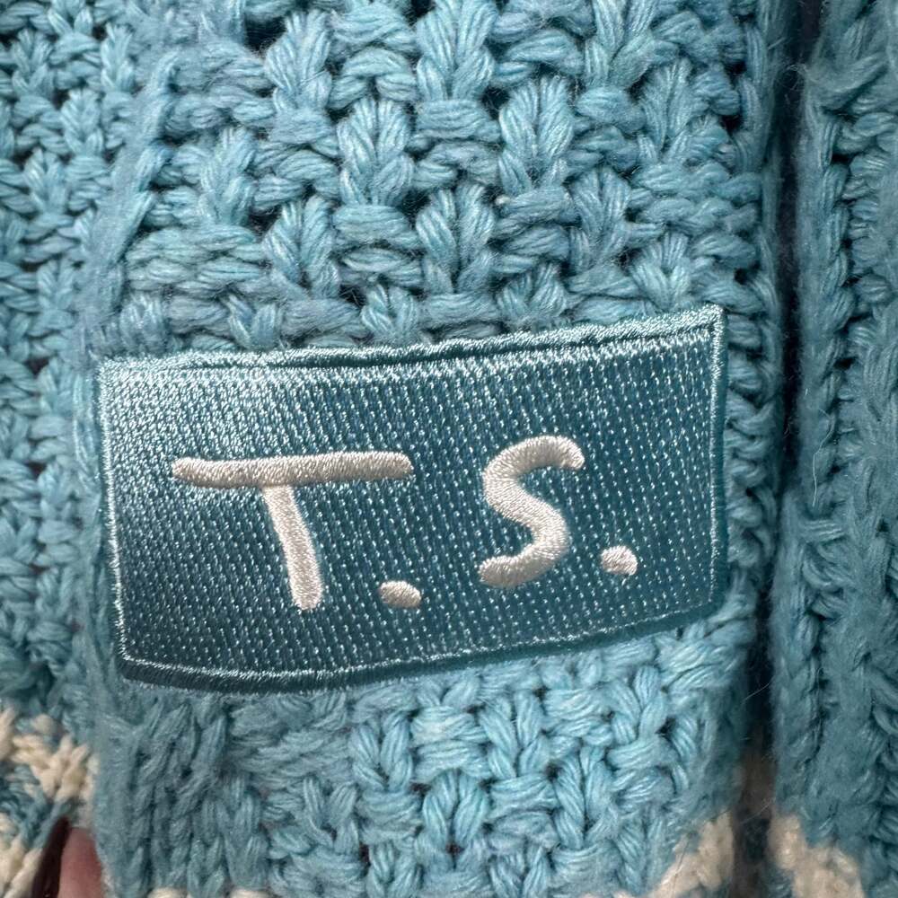 Taylor Swift 1989 Cardigan Blue Seagull Chunky Knit Sweater - Picture 4 of 9